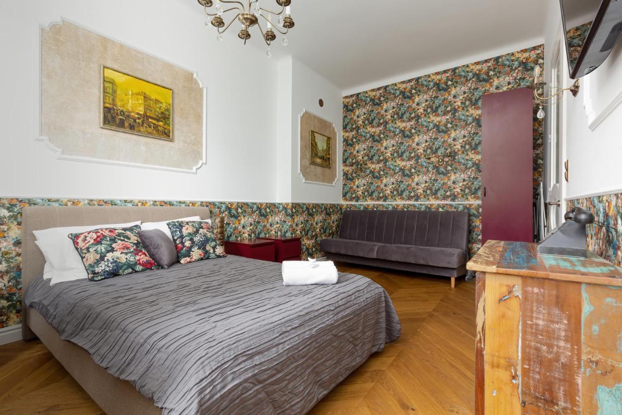 Apartment On The Warsaw Square By Noclegi Renters 外观 照片
